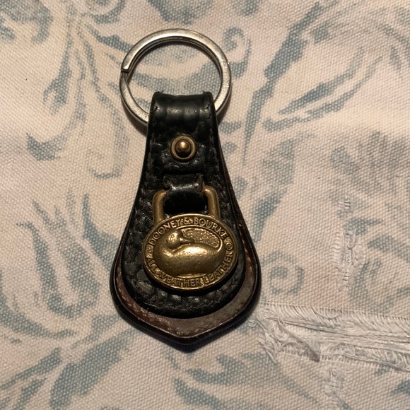 Dooney and Bourke vintage key ring good shape - Picture 1 of 2